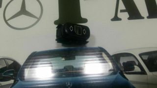 Botonera Elevalunas / Mercedes-Benz W202 2028208710KZ 2028208710