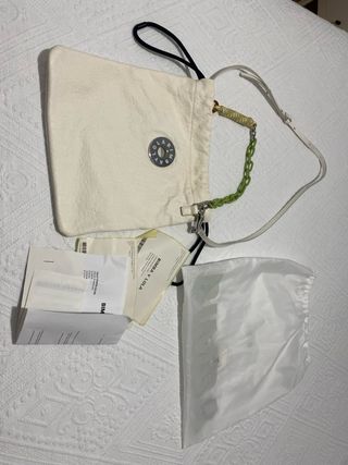 Bolso piel Bimba y Lola blanco roto sin estrenar