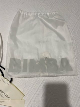 Bolso piel Bimba y Lola blanco roto sin estrenar
