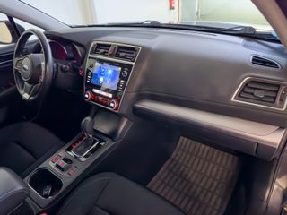 Subaru Outback 2.5i Sport CVT Lineartronic AWD