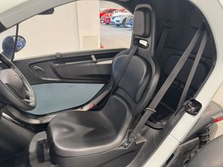 Renault Twizy 80