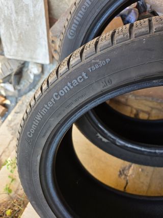 Neumáticos Invierno Continental 235/45R19 99V