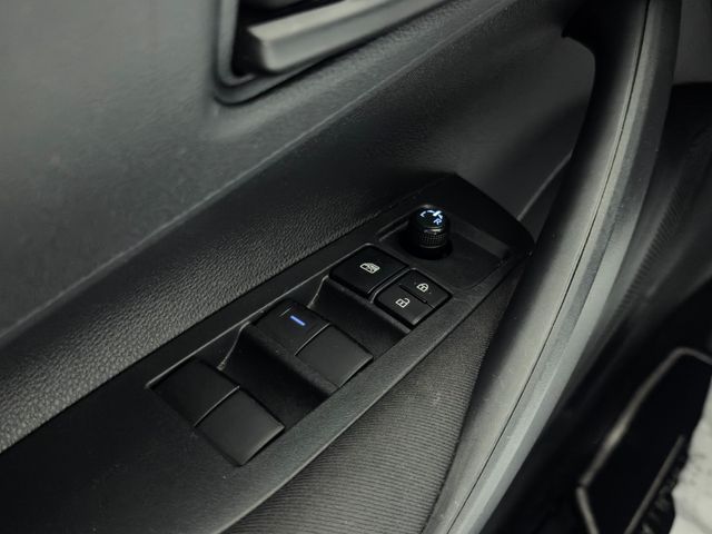 Toyota Corolla 1.8 125H ACTIVE TECH E-CVT