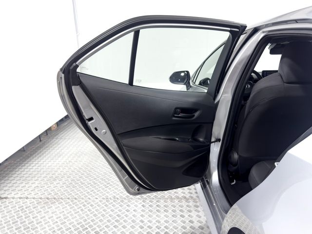 Toyota Corolla 1.8 125H ACTIVE TECH E-CVT