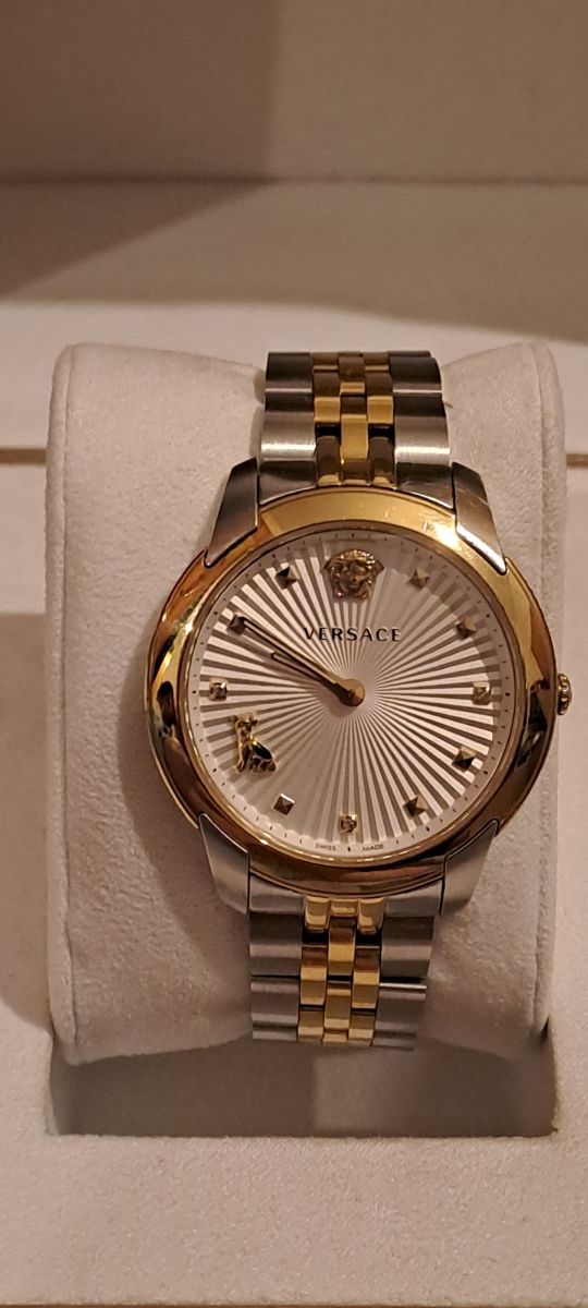 Reloj Versace Audrey Mujer Oro/Plata
Como nuevo