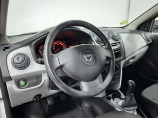 Dacia Sandero Base 1.2 75