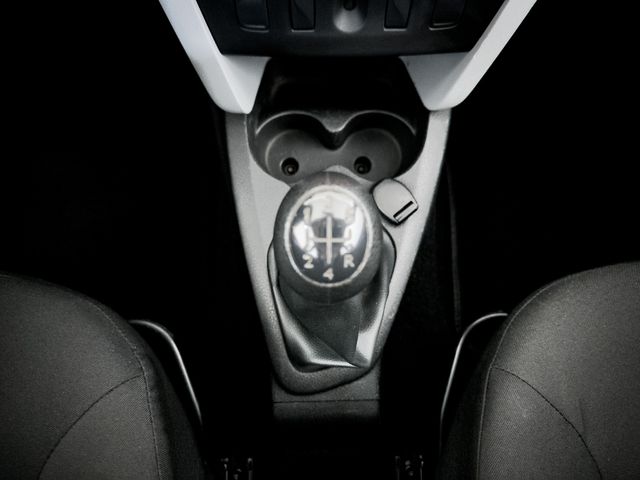 Dacia Sandero Base 1.2 75