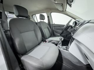 Dacia Sandero Base 1.2 75