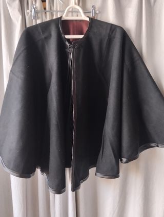 Traje de gallega verde y negro, talla 42-44 , 