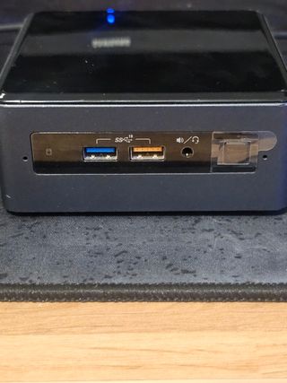 Mini PC Intel NUC 8I3BEH2 8GB RAM 128GB SSD