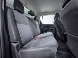 Toyota Hilux 2.4 D-4D Cabina Doble GX