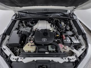 Toyota Hilux 2.4 D-4D Cabina Doble GX