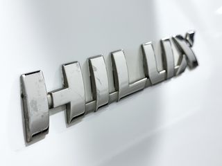 Toyota Hilux 2.4 D-4D Cabina Doble GX