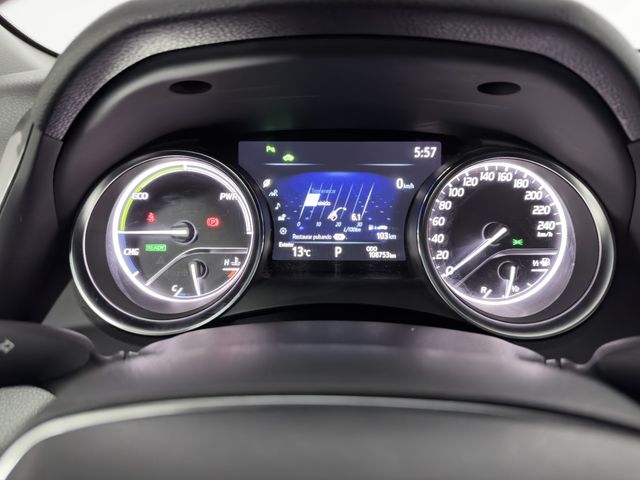 Toyota Camry 2.5 220H Business