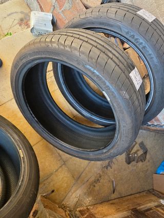 4 Neumáticos Goodyear Eagle F1 225/40R20 94Y