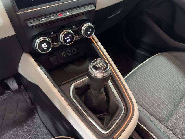 RENAULT Clio Techno TCe 67 kW 91CV