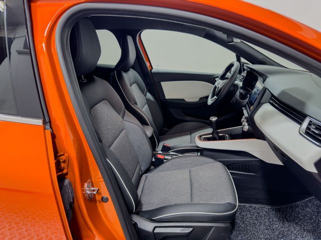 RENAULT Clio Techno TCe 67 kW 91CV