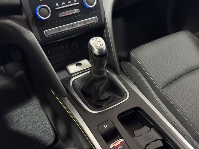 RENAULT Megane Zen Blue dCi 85 kW 115CV