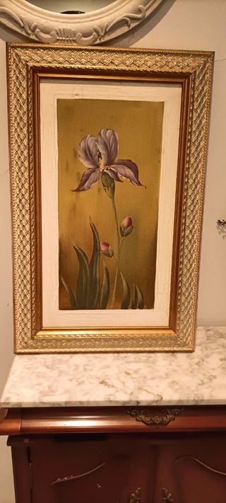 Cuadro Flor Iris Morada y Dorada