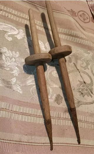 Antichi filarini in legno per lana