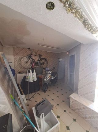 Local comercial en venta en Alcantarilla - La Glorieta en Jaén