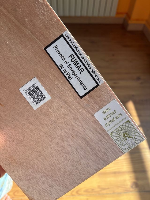Caja de madera Montecristo