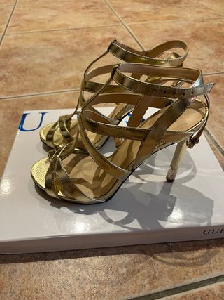 Sandalias Guess Doradas Tacon