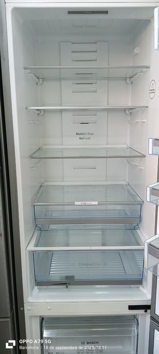 NEVERA COMBI BOSCH NO FROST ENERGÍA A+
