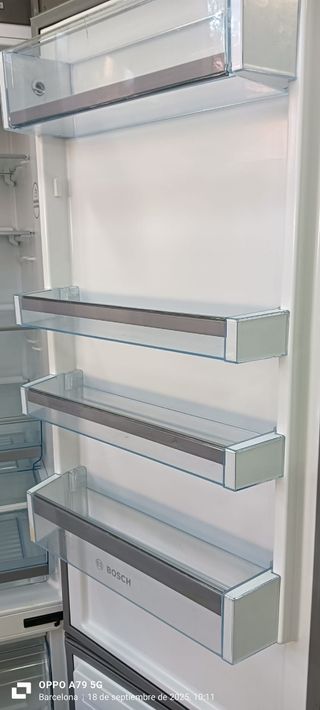 NEVERA COMBI BOSCH NO FROST ENERGÍA A+