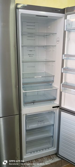 NEVERA COMBI BOSCH NO FROST ENERGÍA A+