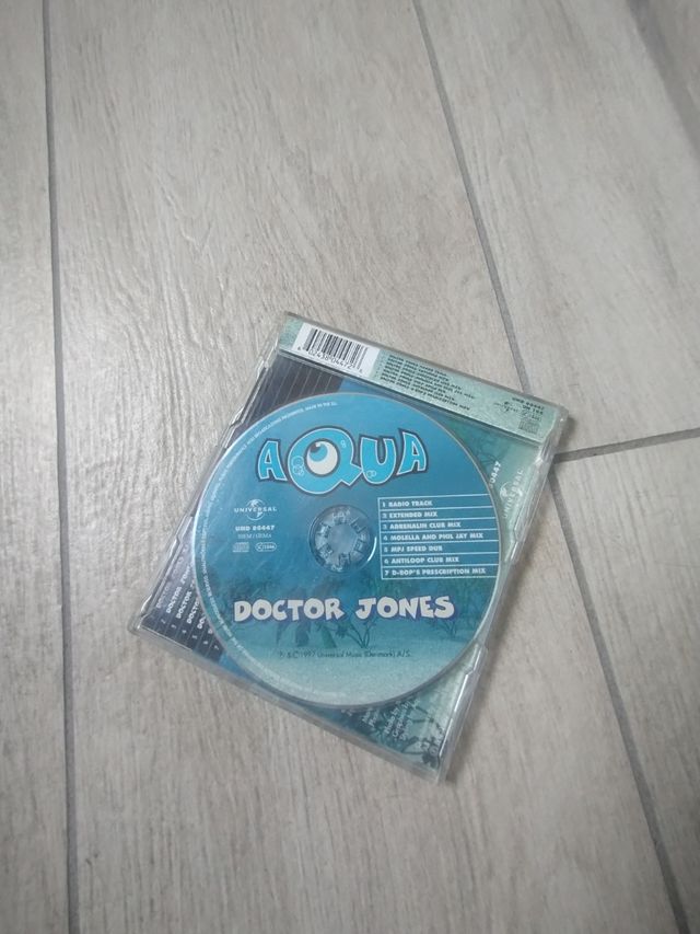 CD Aqua Doctor Jones