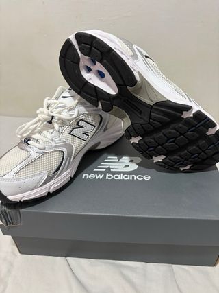 Zapatillas New Balance 530 Plata 
