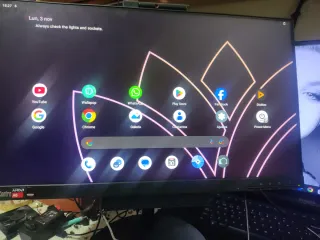 PC Compacto ThinkCentre Negro