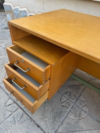 Escritorio de calidad by Federico Giner