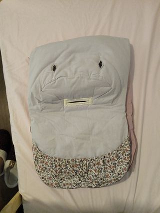 Funda para silla de bebé floral