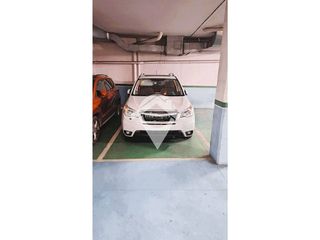 Garaje en venta en Ca n'Oriach en Sabadell