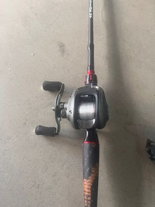 3 Cañas de Pesca con carretes. también separado