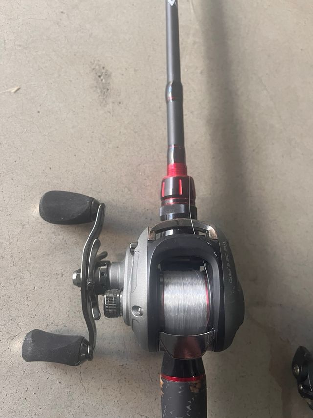 3 Cañas de Pesca con carretes. también separado