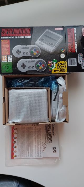 Super Nintendo Classic Mini Gris