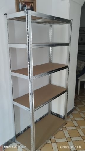 Estantería metálica Nayana 5 baldas Resistente