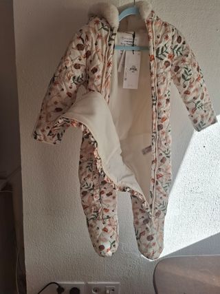 Precioso buzo estampado