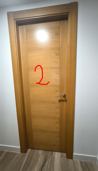 8 Puertas de Madera de 2,11 m de alto