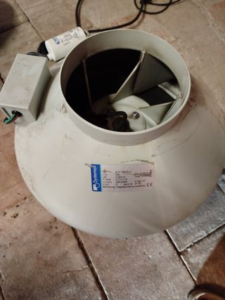 Extractor de aire Systemair RVK 150E2-L1