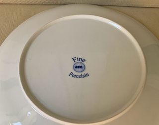 Piatto Donna con parasole Monet