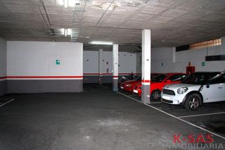 Garaje en venta en Can Clota en Esplugues de Llobregat