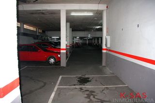 Garaje en venta en Can Clota en Esplugues de Llobregat