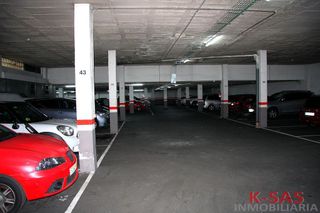 Garaje en venta en Can Clota en Esplugues de Llobregat