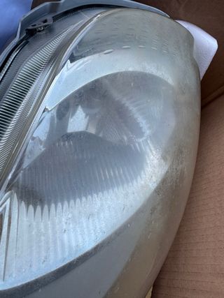 Faro Delantero Renault Trafic