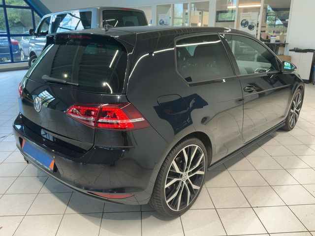 Volkswagen Golf 2014