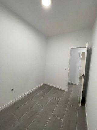 Local comercial en venta en Montesa en Esplugues de Llobregat